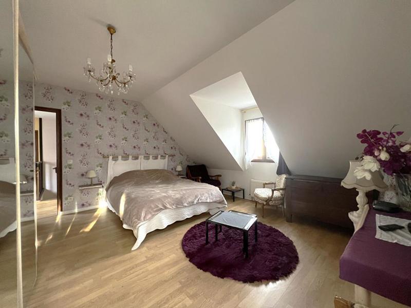 Maison - 197 m² - 6 pièces