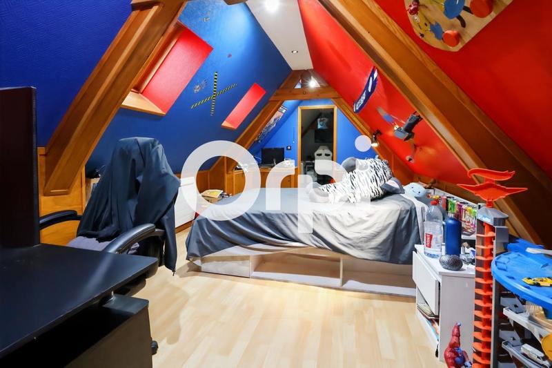 Maison - 154 m² - 1 pièce