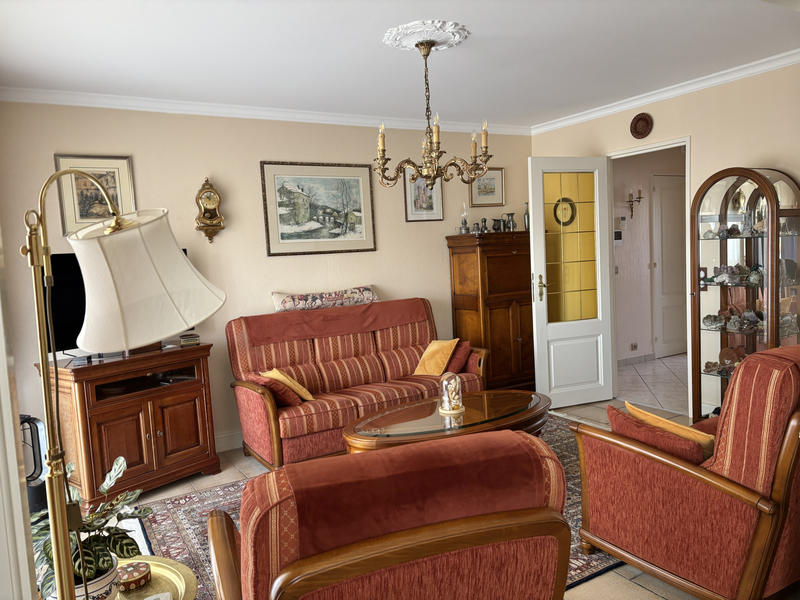 Appartement - 96 m² - 5 pièces