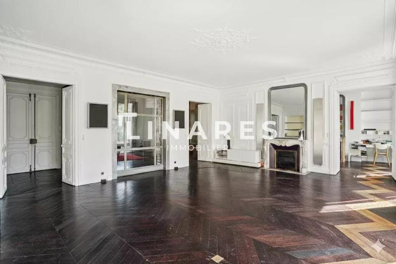 Appartement - 147 m² - 4 pièces