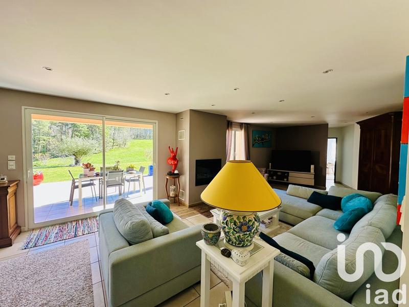 Maison - 146 m² - 5 pièces