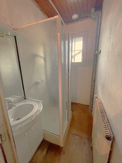 Maison - 194 m² - 9 pièces