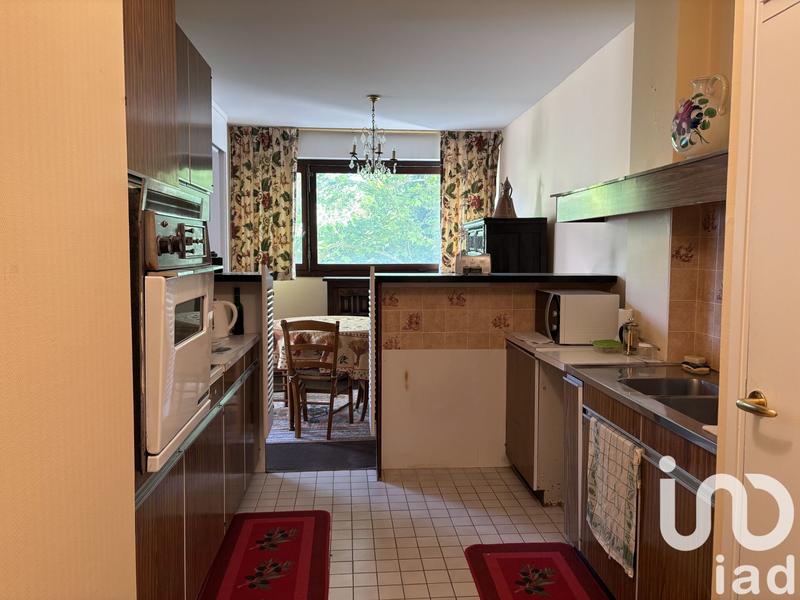 Appartement - 90 m² - 4 pièces