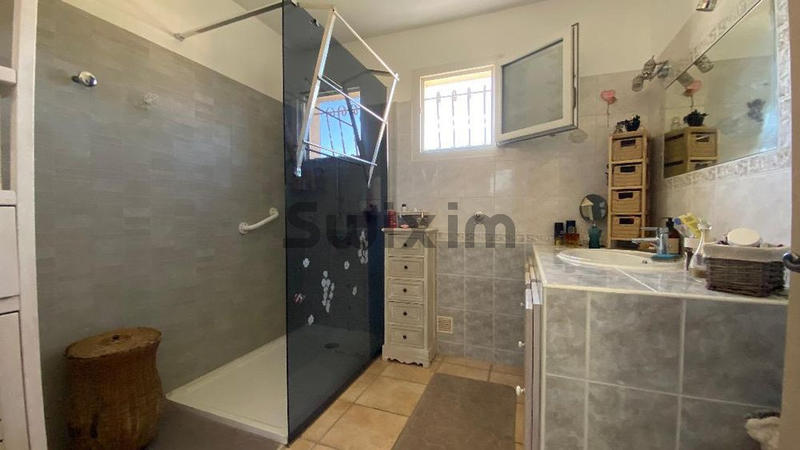 Villa - 96 m² - 4 pièces