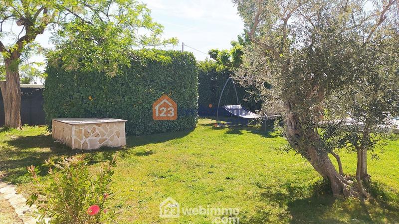 Maison - 200 m² - 10 pièces