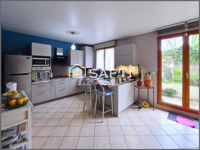 Appartement - 98 m² - 4 pièces