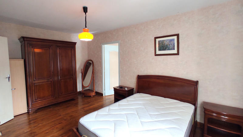 Maison - 102 m² - 4 pièces