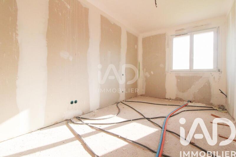Maison - 145 m² - 6 pièces