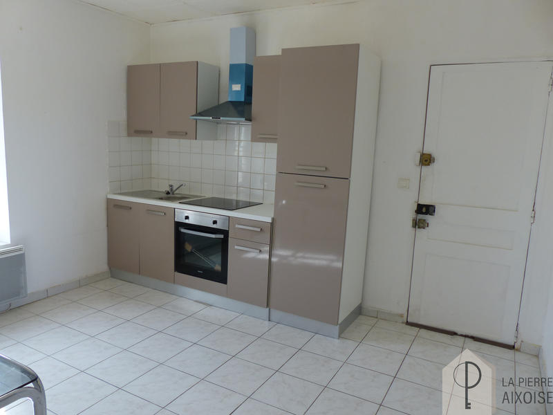 Appartement - 65 m² - 4 pièces