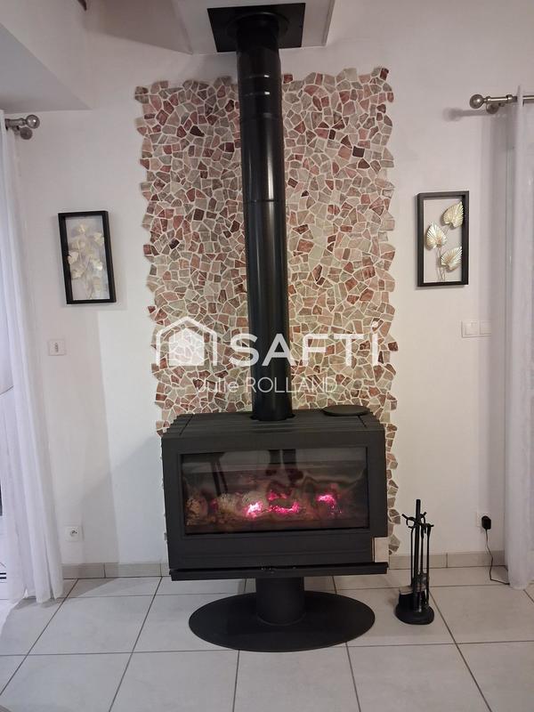 Maison - 250 m² - 8 pièces