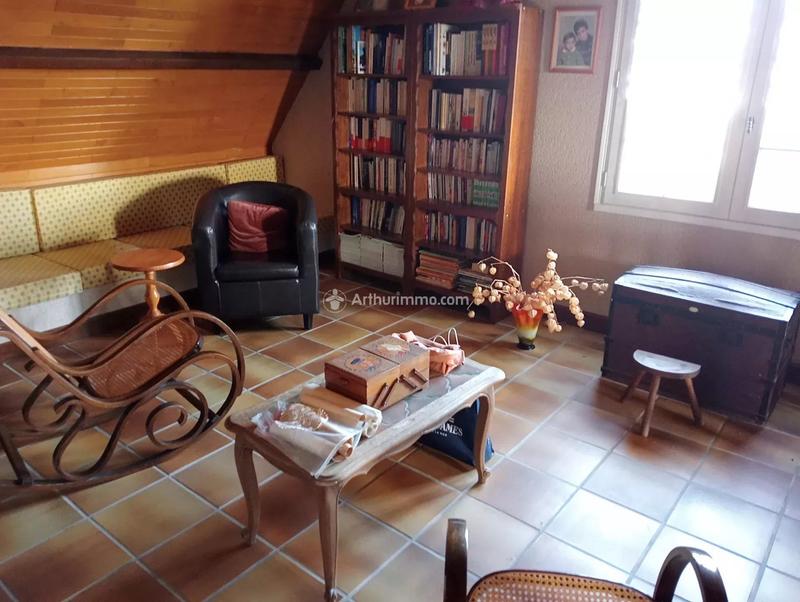 Maison - 168 m² - 7 pièces