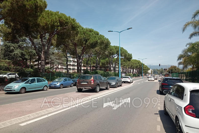 Parking / Garage - 24 m²