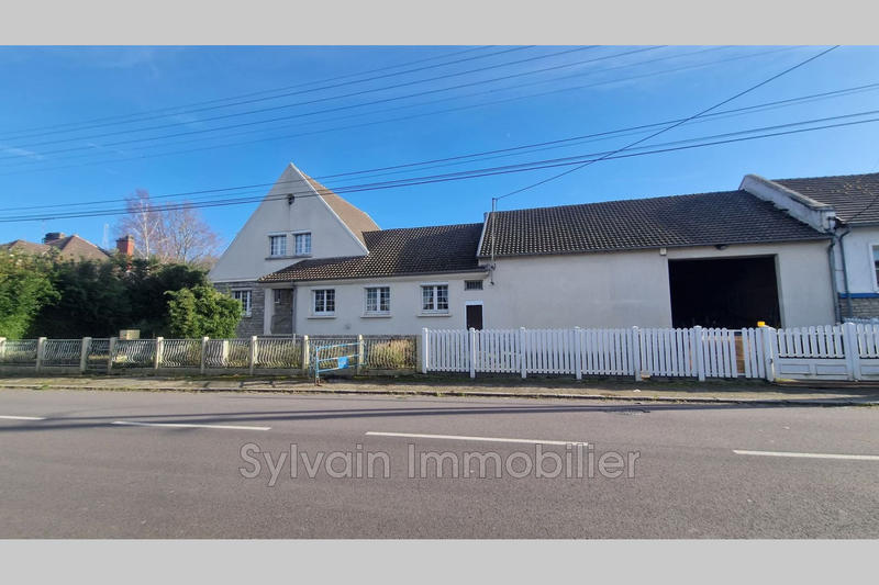 Maison - 153 m² - 8 pièces