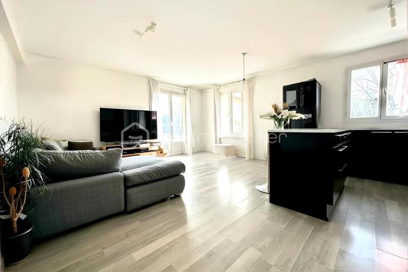 Appartement - 62 m² - 3 pièces