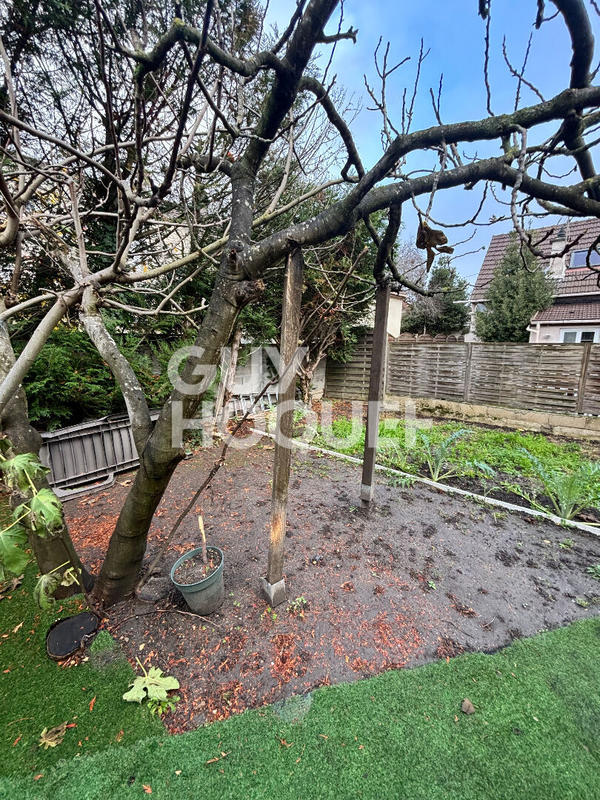 Maison - 140 m² - 6 pièces