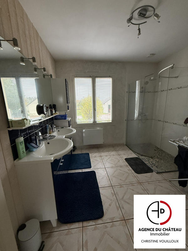 Maison - 145 m² - 6 pièces