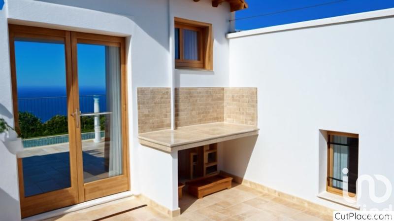 Maison de ville - 105 m² - 6 pièces