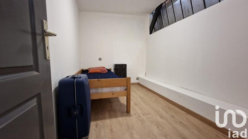 Maison - 280 m² - 9 pièces