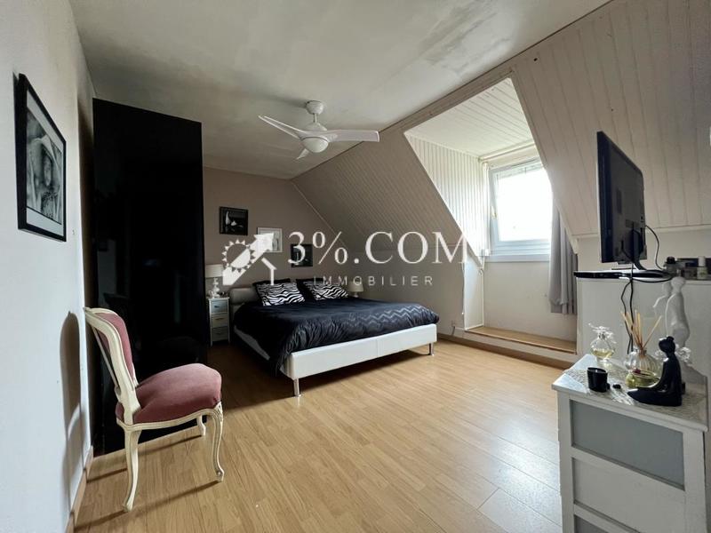 Maison - 153 m² - 6 pièces