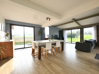 Maison - 135 m² - 6 pièces