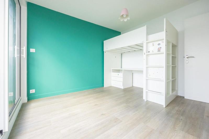 Appartement - 85 m² - 5 pièces