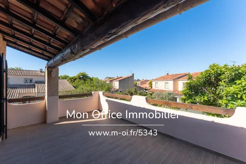 Maison - 188 m² - 8 pièces