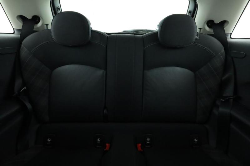 Mini Mini One 3p 102 ch