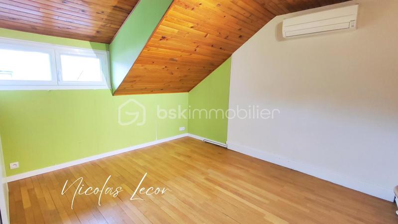 Maison - 93 m² - 4 pièces