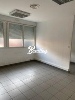 Bureau - 228 m²