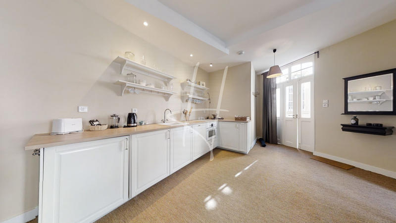 Appartement - 65 m² - 2 pièces