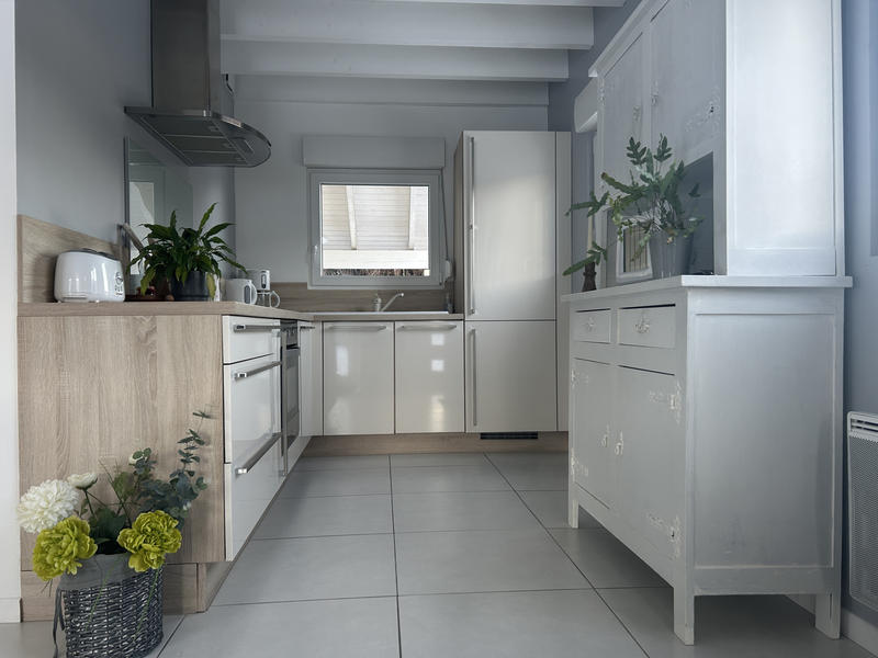 Villa - 100 m² - 5 pièces