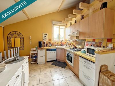 Maison - 185 m² - 5 pièces