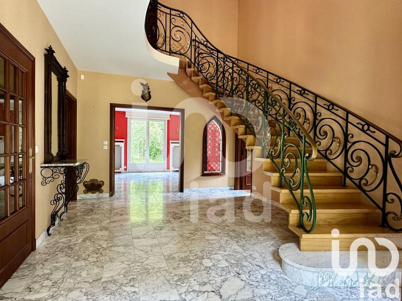 Maison de maîtres - 316 m² - 8 pièces