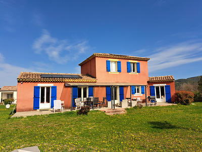 Maison - 119 m² - 5 pièces