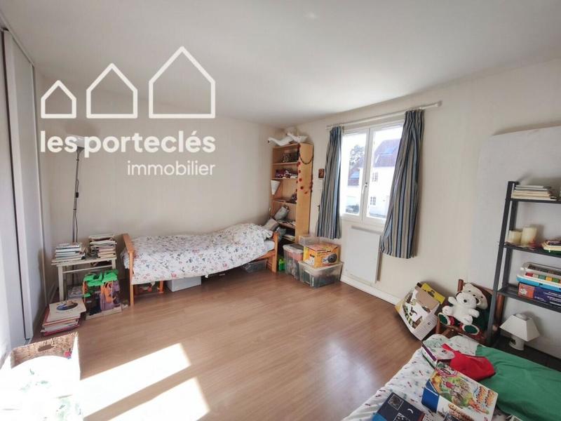 Maison - 179 m² - 7 pièces