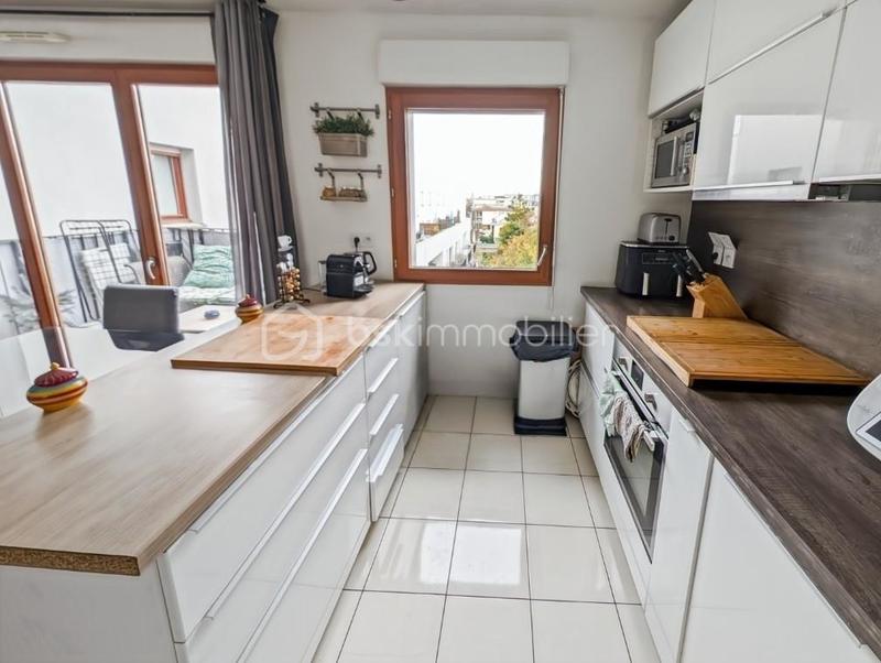 Appartement - 64 m² - 3 pièces