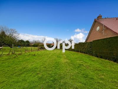 Terrain constructible - 2 112 m²