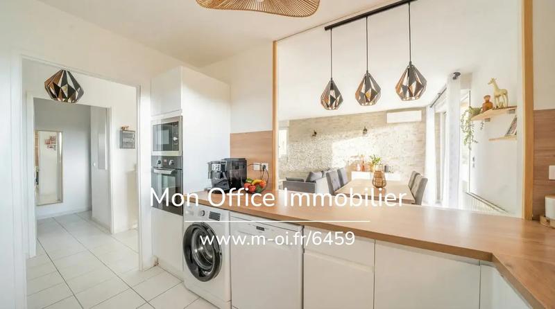 Appartement - 70 m² - 3 pièces