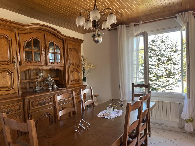 Maison - 110 m² - 5 pièces