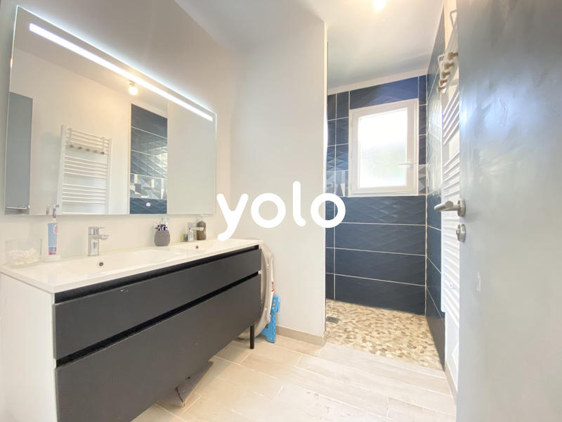 Maison - 101 m² - 5 pièces