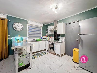 Maison - 74 m² - 4 pièces