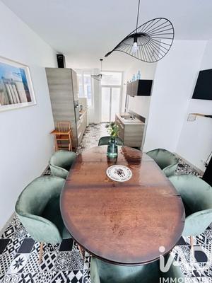 Maison de ville - 70 m² - 6 pièces