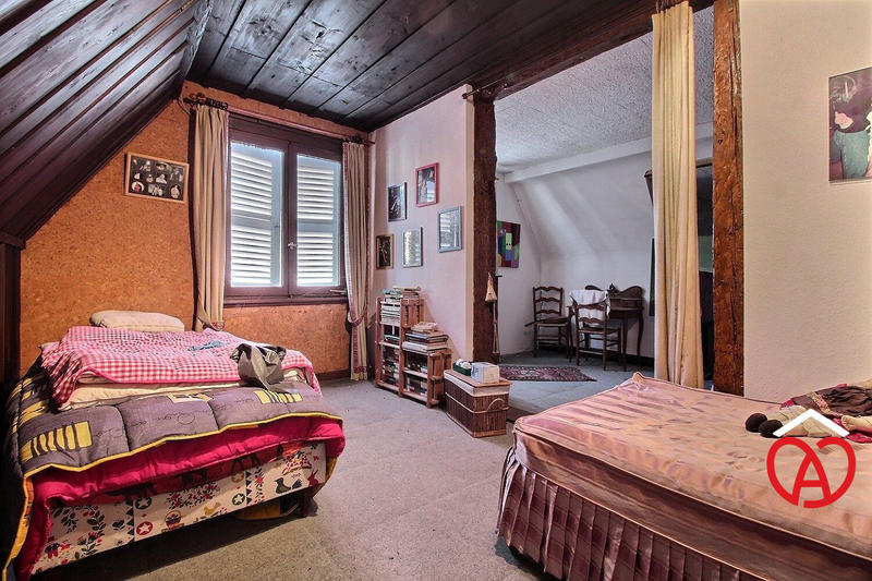 Appartement - 170 m² - 6 pièces