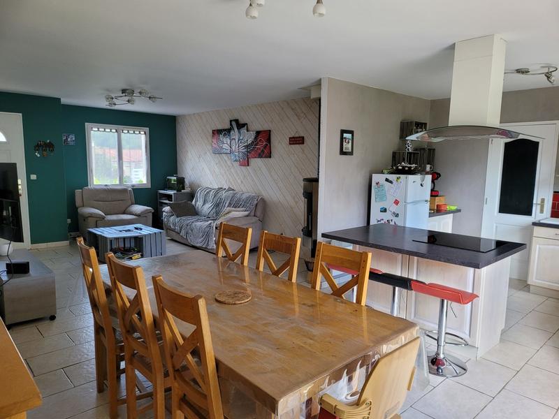 Maison - 82 m² - 5 pièces