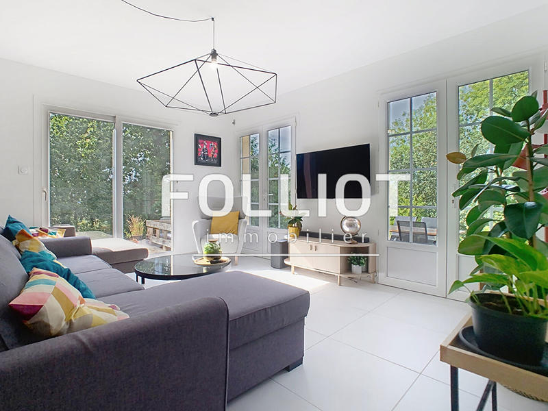 Maison - 160 m² - 7 pièces