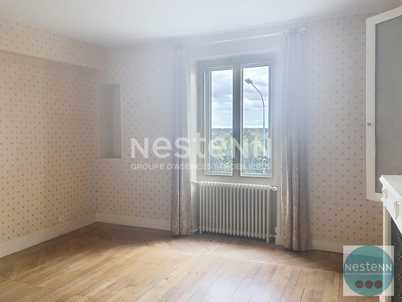 Maison - 186 m² - 7 pièces