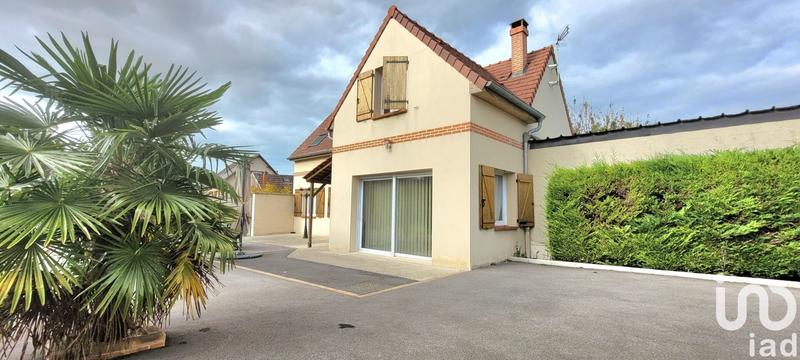 Maison - 106 m² - 4 pièces
