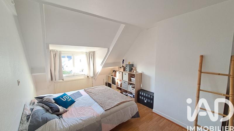 Maison de ville - 211 m² - 9 pièces