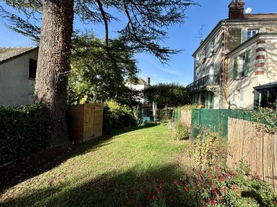 Appartement - 106 m² - 4 pièces