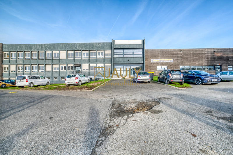 Local commercial - 6 825 m²